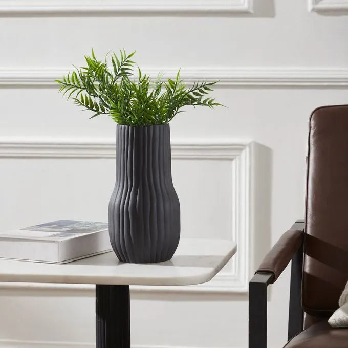 Criley Vase - Light House Co.