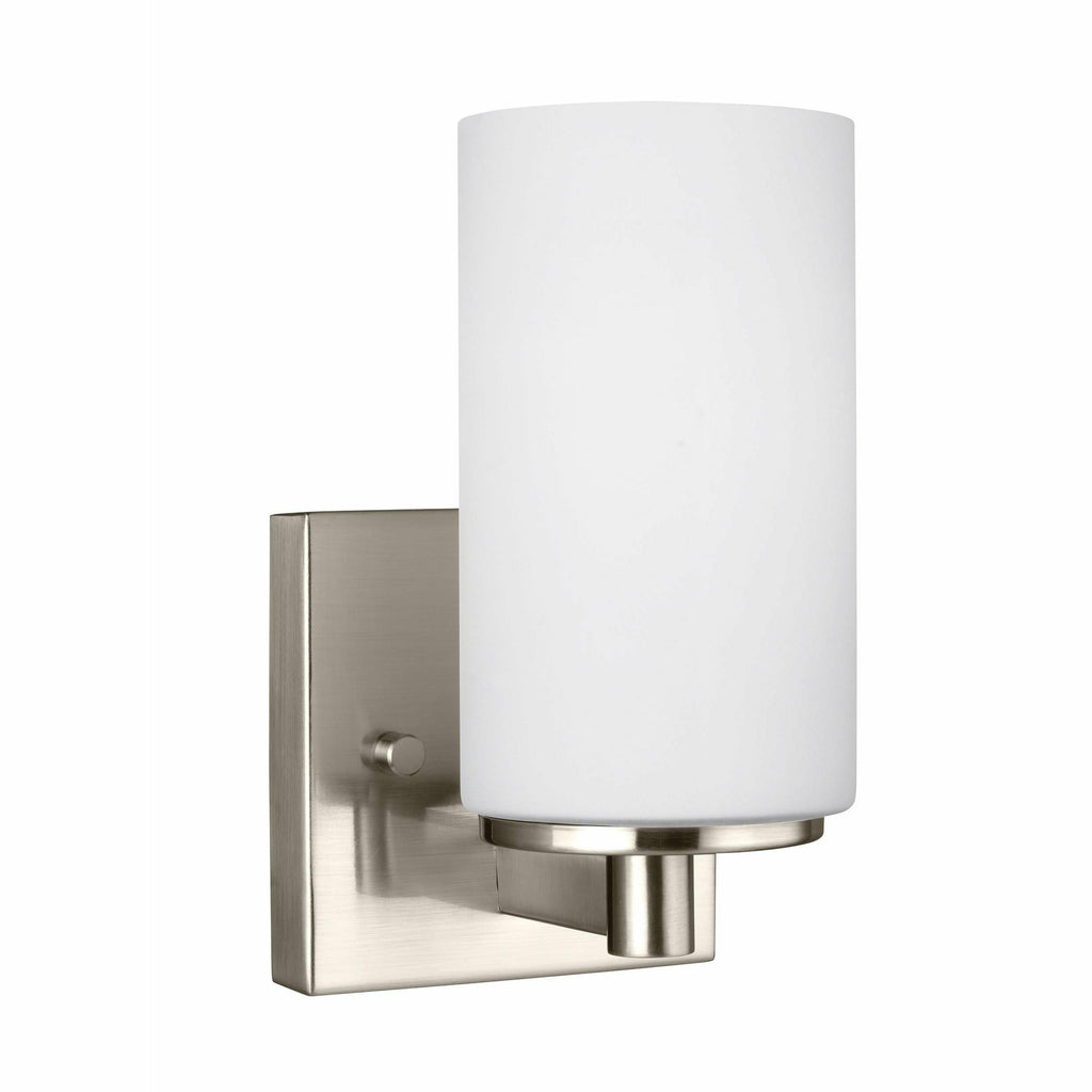 Hettinger One Light Wall / Bath Sconce - Light House Co.
