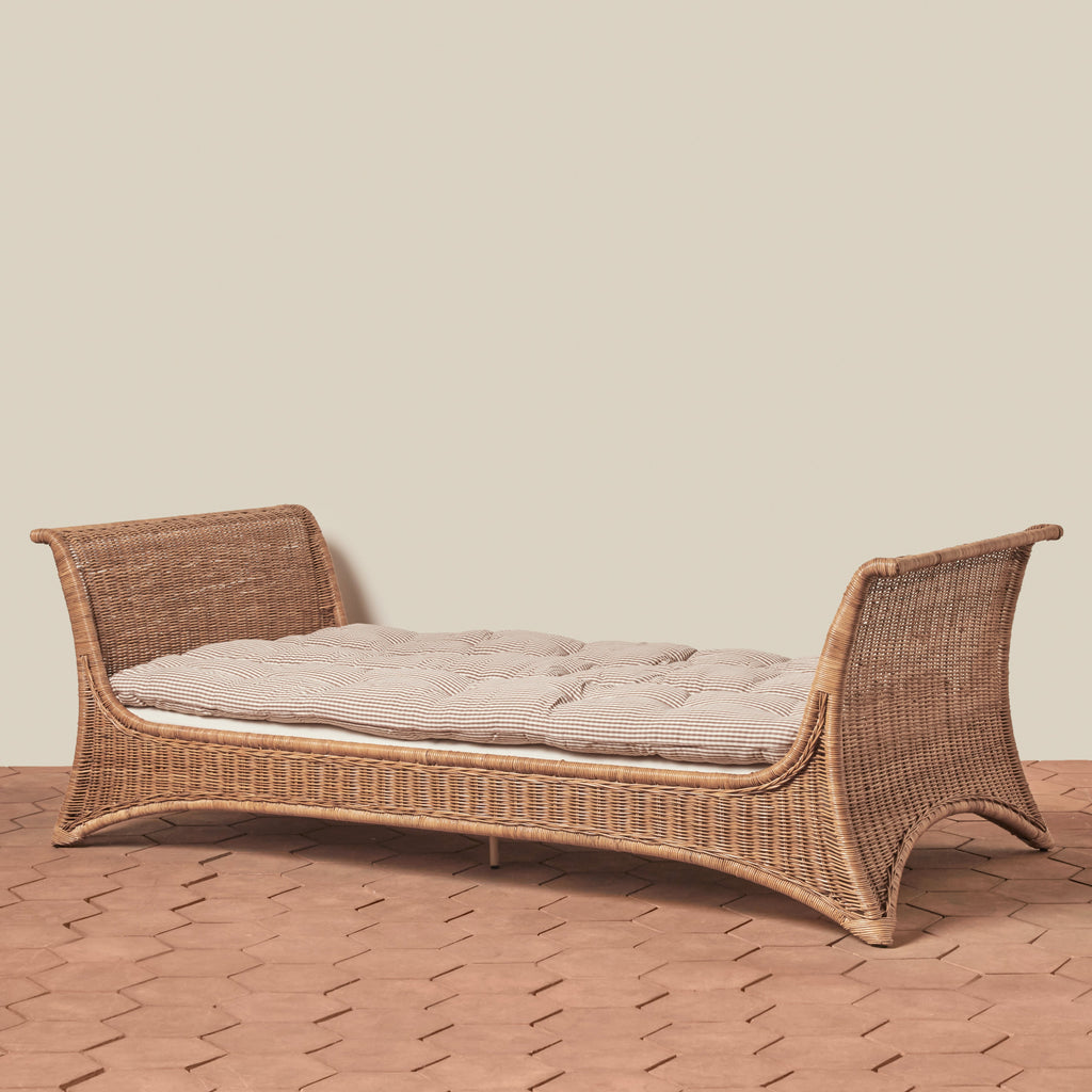 Healdsburg Daybed - Light House Co.