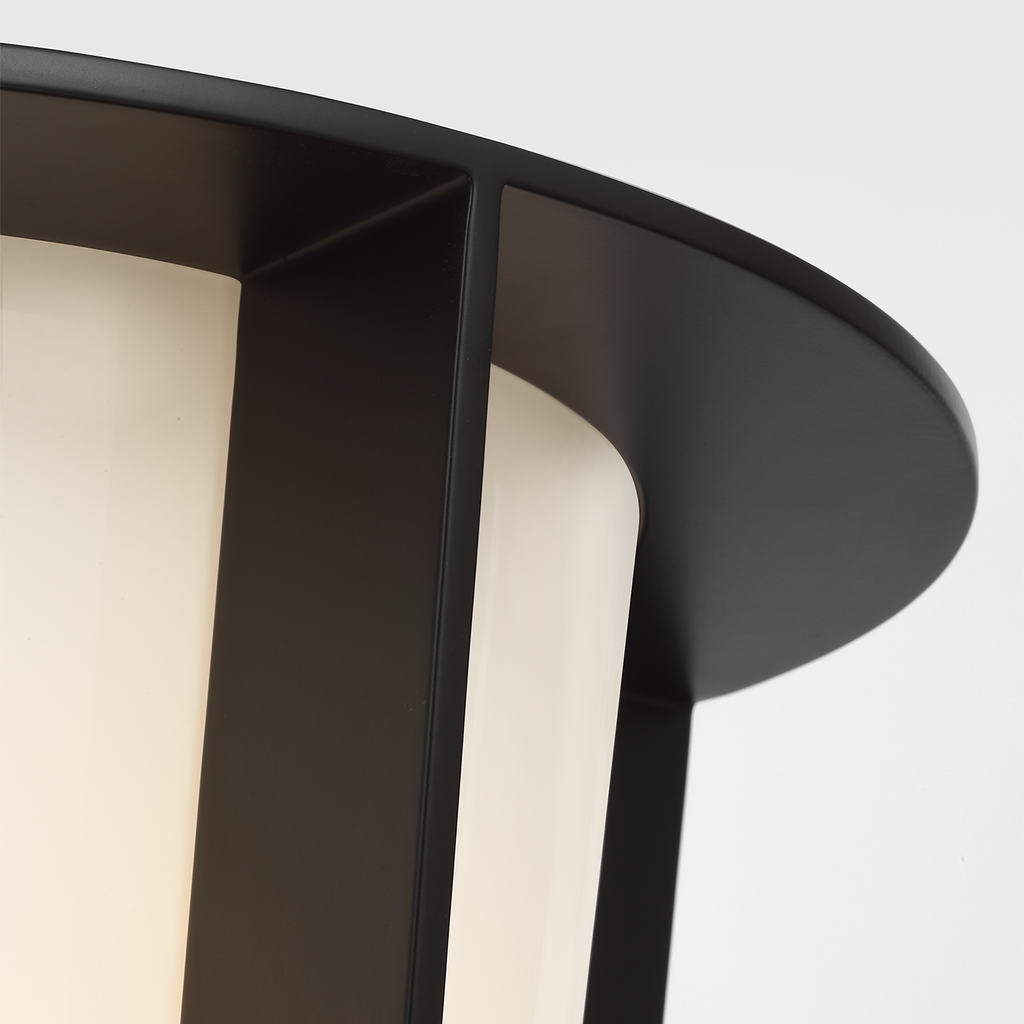 Phinn 18" Lantern | LED Lanterns | Visual Comfort Signature - Light House Co.