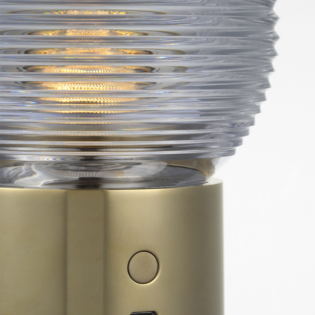 Circon 7" Rechargeable Accent Lamp | LED Rechargeable Table Lamp | Visual Comfort Signature - Light House Co.